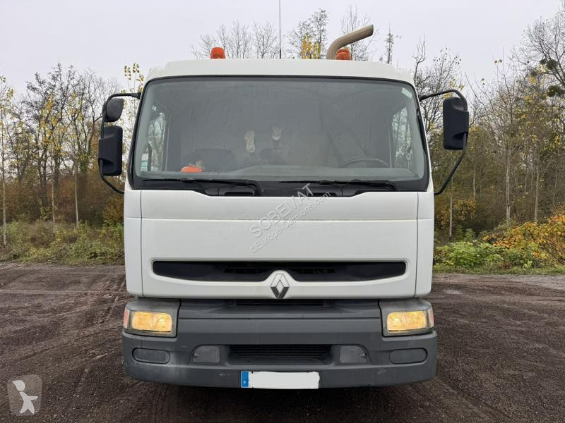 Коммунальная техника  Renault 320 DCI