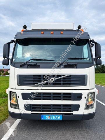 Коммунальная техника  Volvo FM 9 4X2 KEHRMASCHINE