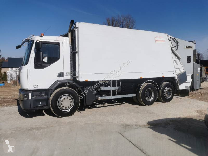 Vehículo de limpieza viaria Renault 320 DXI