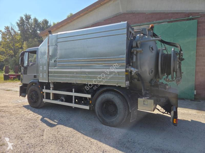 Vehículo de limpieza viaria Iveco 170 E 27