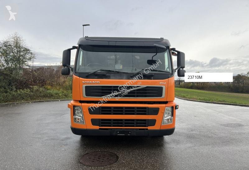 Utilaje pentru drumuri Volvo STUMMER