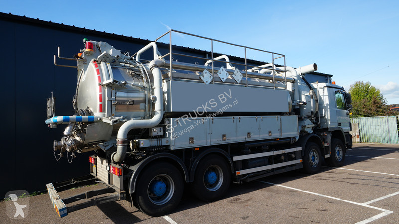 آلة لصيانة الطرق Mercedes ACTROS 8x4 vacuum...