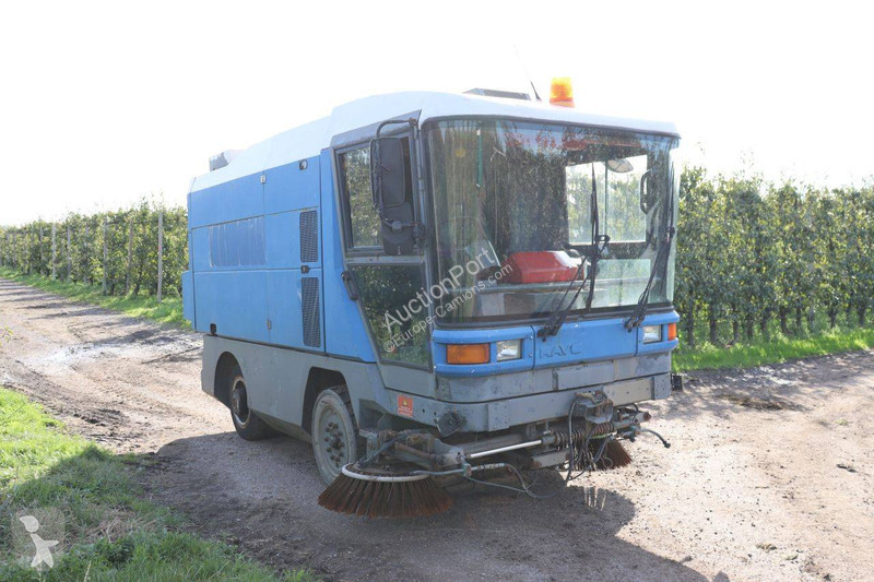 Ravo 530 ST road network trucks