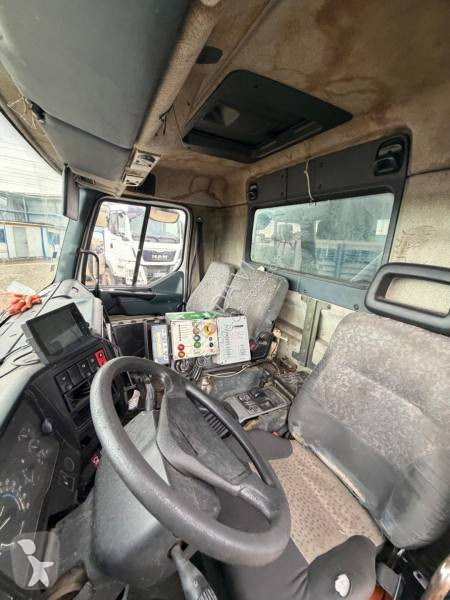 Renault 340 road network trucks