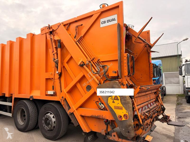 Útfenntartó-és-karbantartógép Iveco 310 6X2 TOP...