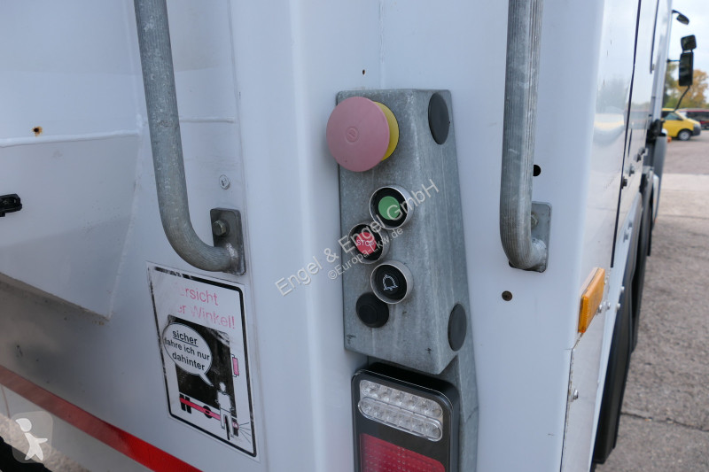 Útfenntartó-és-karbantartógép Mercedes Econic...