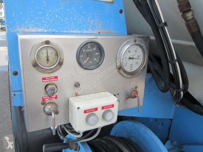 Vägmaskiner Renault 340
