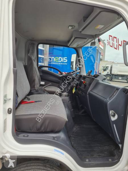 Silniční stroje Isuzu