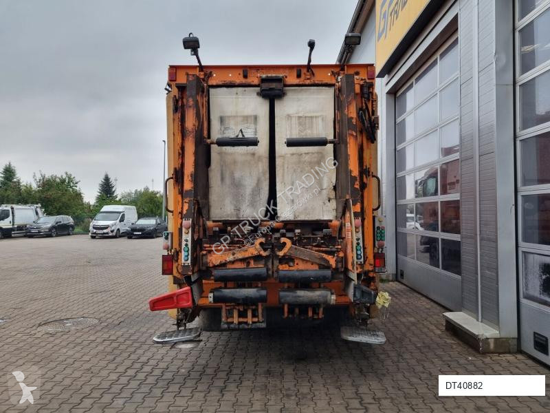 Vägmaskiner MAN TGS 28.320