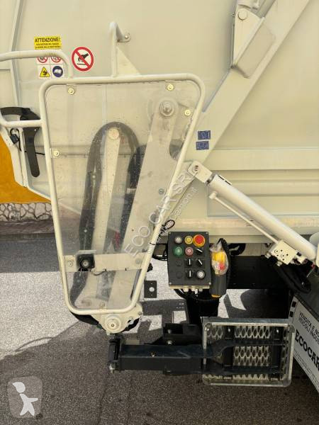 Utilaje pentru drumuri Iveco