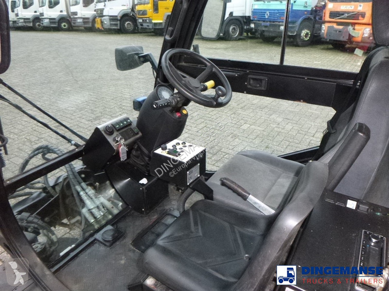 Silniční stroje Nilfisk City Ranger CR 3500...