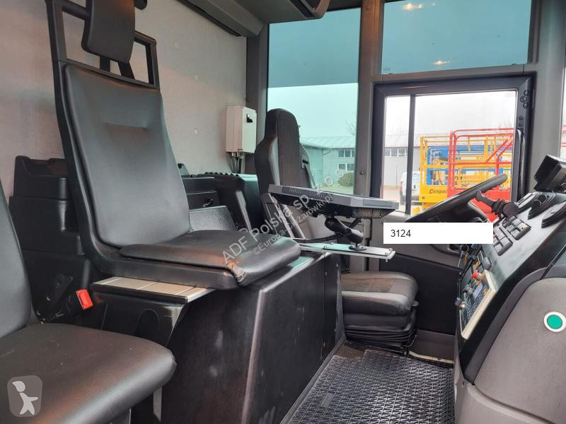 Utilaje pentru drumuri Mercedes L200