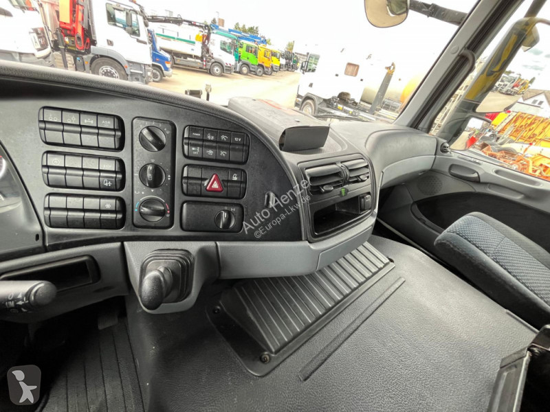 Silniční stroje Mercedes Actros 2532 L 6x2...