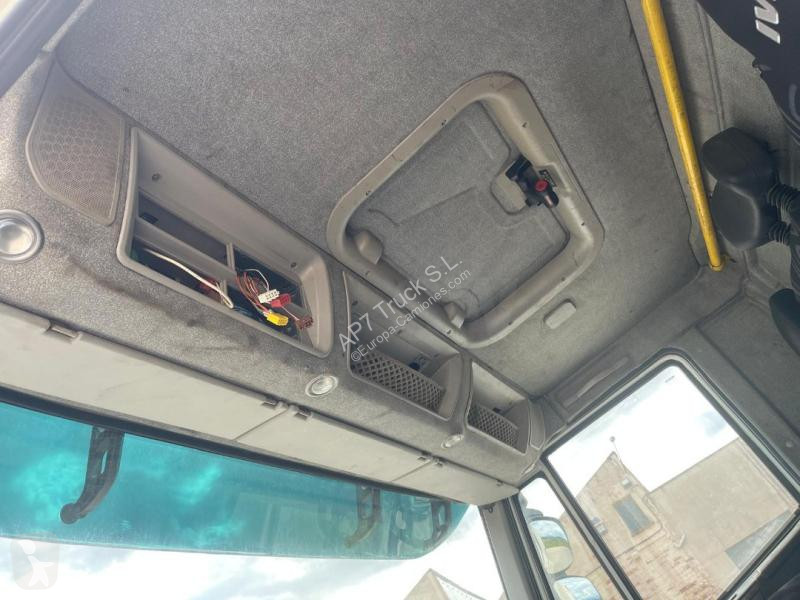 Utilaje pentru drumuri Iveco 330