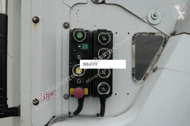 Silniční stroje Mercedes 2532...