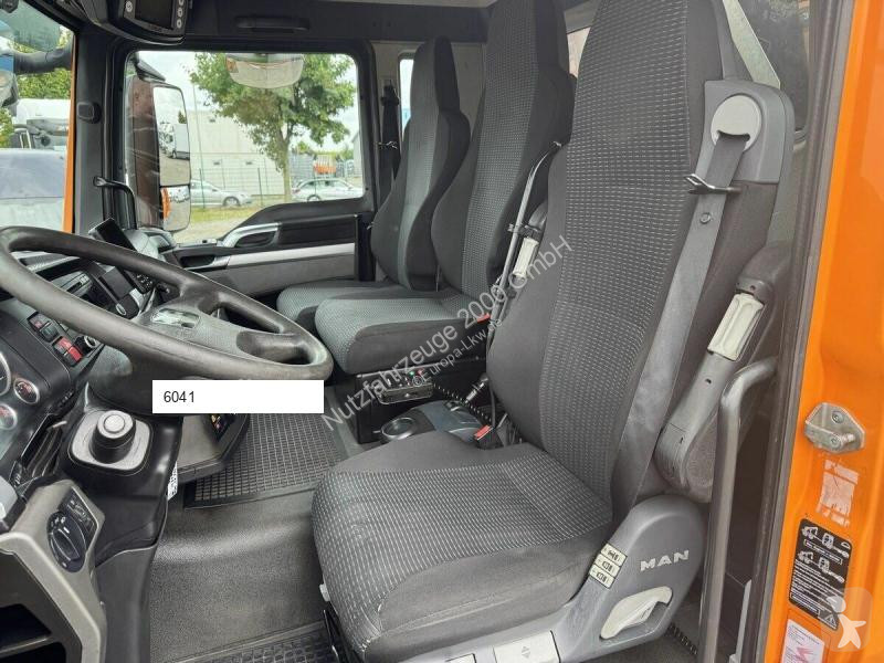 Utilaje pentru drumuri MAN Medium X2i 28