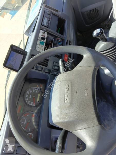 Vägmaskiner Isuzu