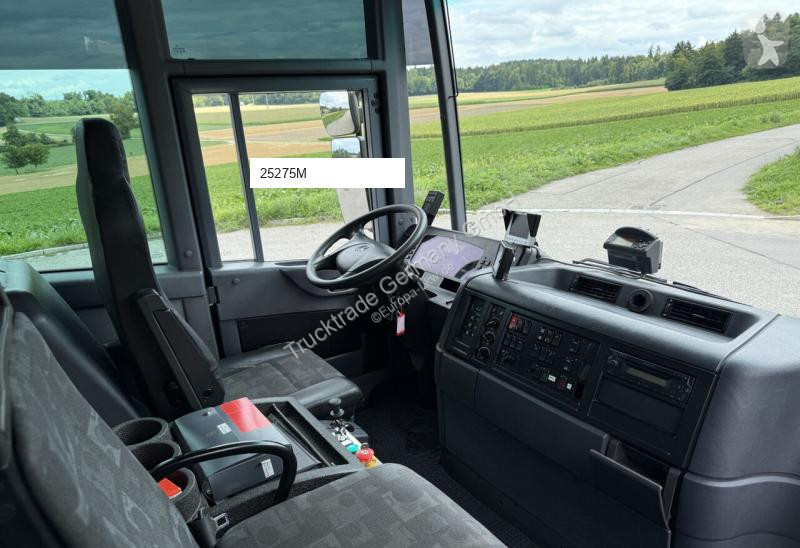 Silniční stroje Mercedes 2633