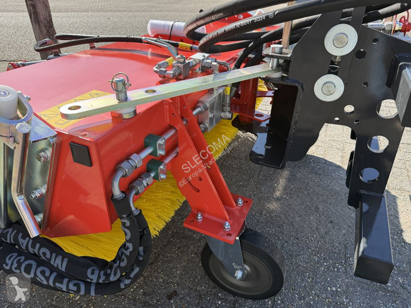 Vägmaskiner  K600-150 Veegmachine