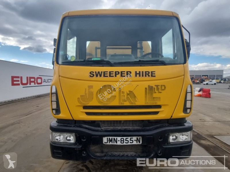 Utilaje pentru drumuri Iveco Euro Cargo 140E18