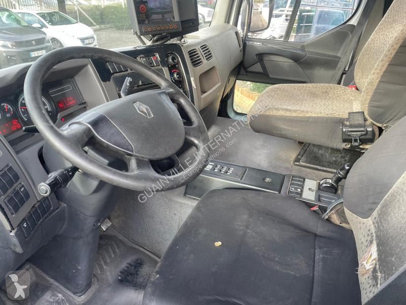 آلة لصيانة الطرق Renault 310.19 DXI
