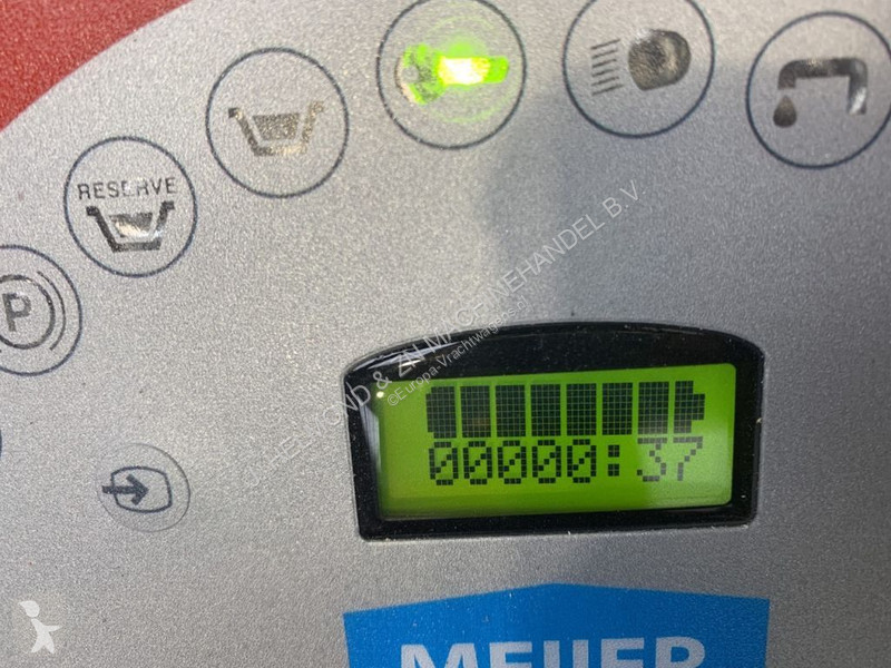 آلة لصيانة الطرق  Meijer SR 1200