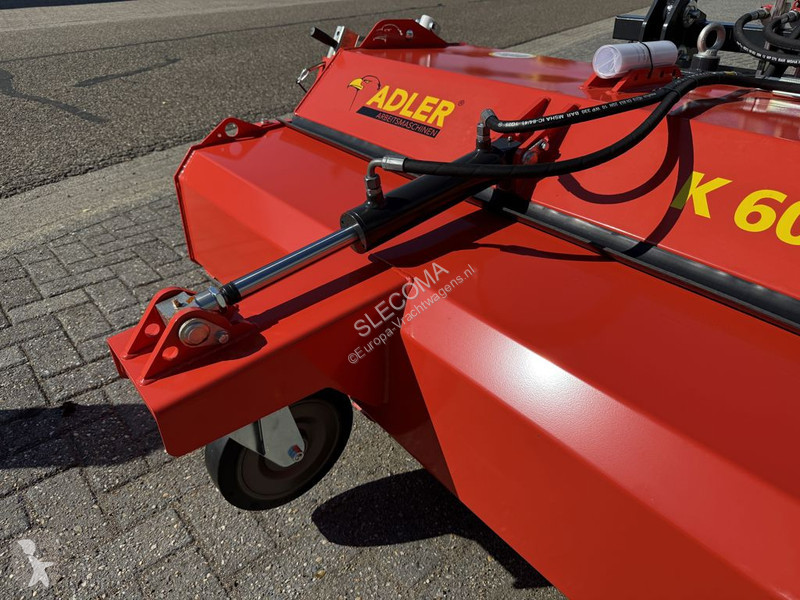 آلة لصيانة الطرق  K600-150 Veegmachine