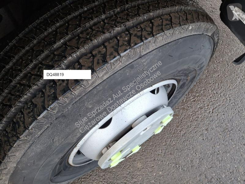 آلة لصيانة الطرق Renault VS501