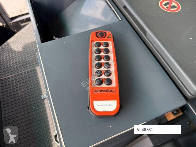 آلة لصيانة الطرق  MERCEDES-BENZ Econic 2633...