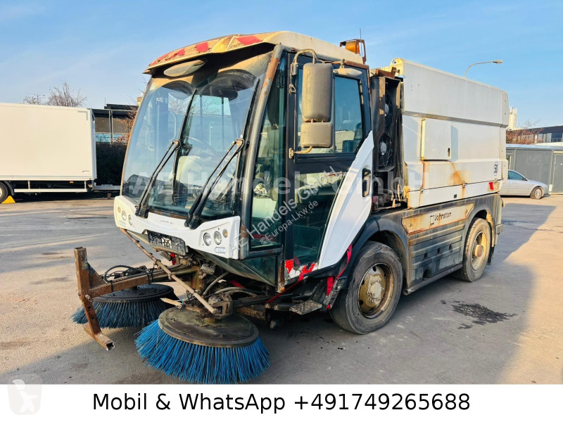 Engin de voirie  Johnston Bucher C401 Sweeper *