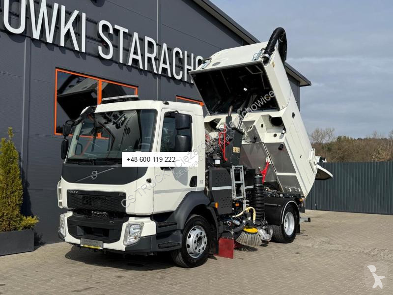 آلة لصيانة الطرق Bucher Schoerling Volvo FL 15.250