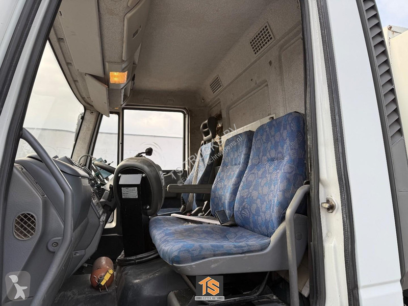 آلة لصيانة الطرق Iveco IVECO EUROCARGO 120E18 -...