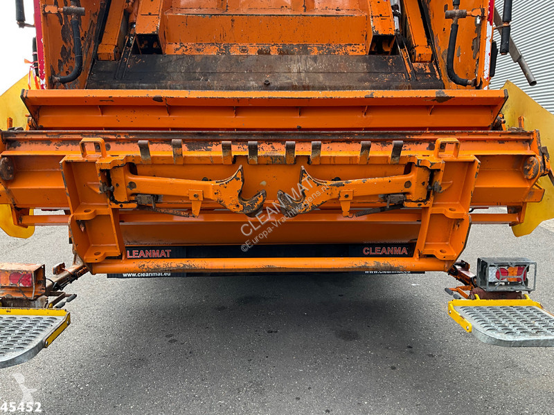 آلة لصيانة الطرق Volvo FM 260 VDK 12m³