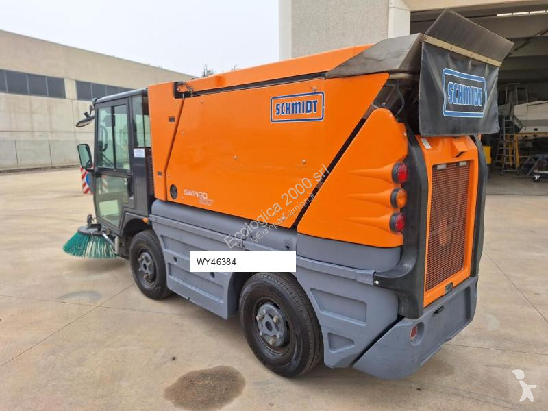 آلة لصيانة الطرق Schmidt Swingo 200