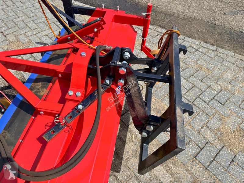 تجهيزات الآليات الثقيلة  150 Veegmachine met...