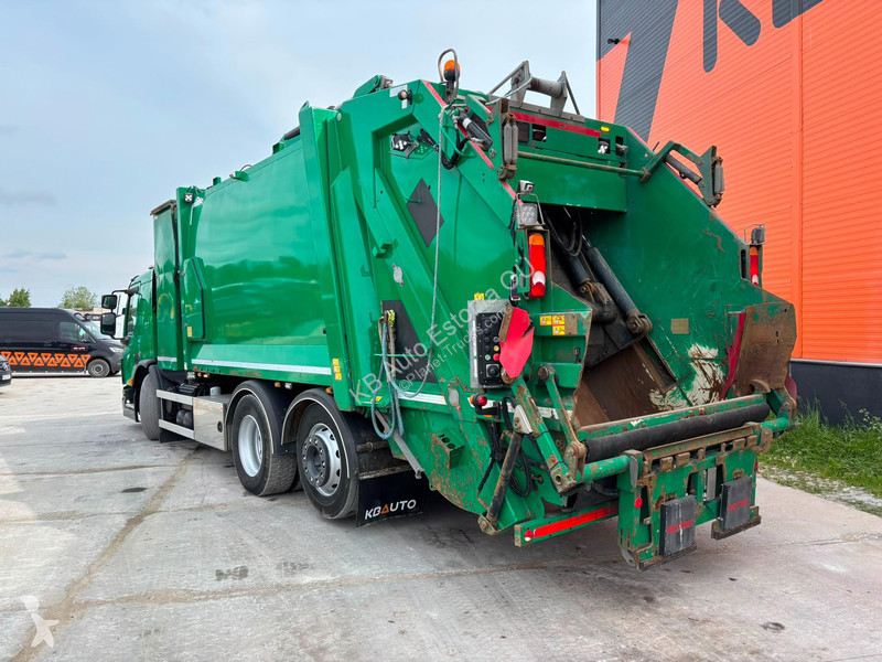 آلة لصيانة الطرق Volvo FE 320 6x2*4 JOAB...