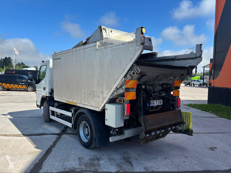آلة لصيانة الطرق Mitsubishi Fuso 7C18 4x2 FAUN...