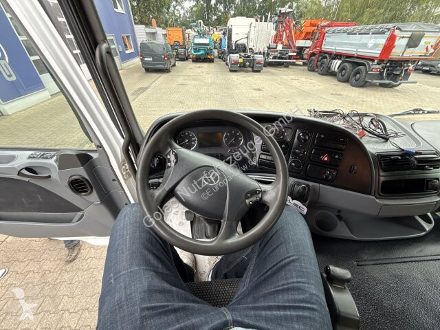 آلة لصيانة الطرق Mercedes Actros 2641...