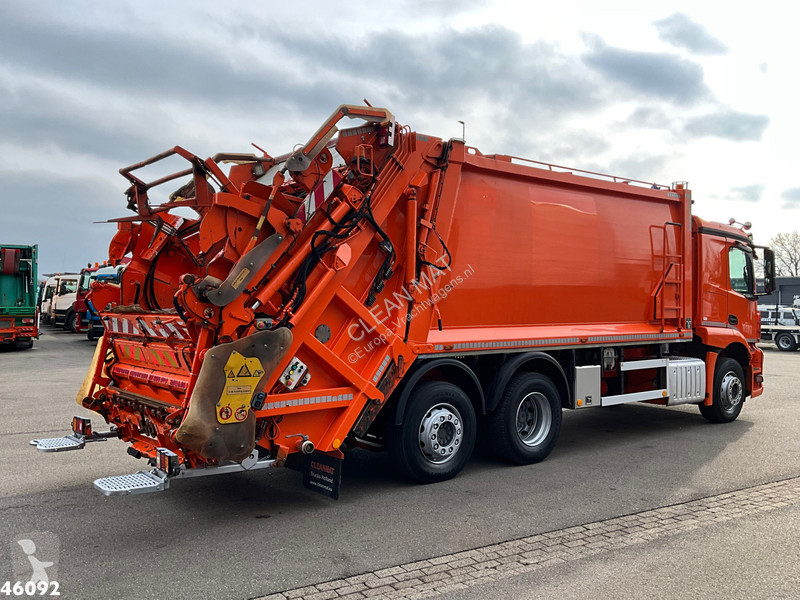 Engin de voirie Mercedes 2633 Euro 6 VDK 22m³
