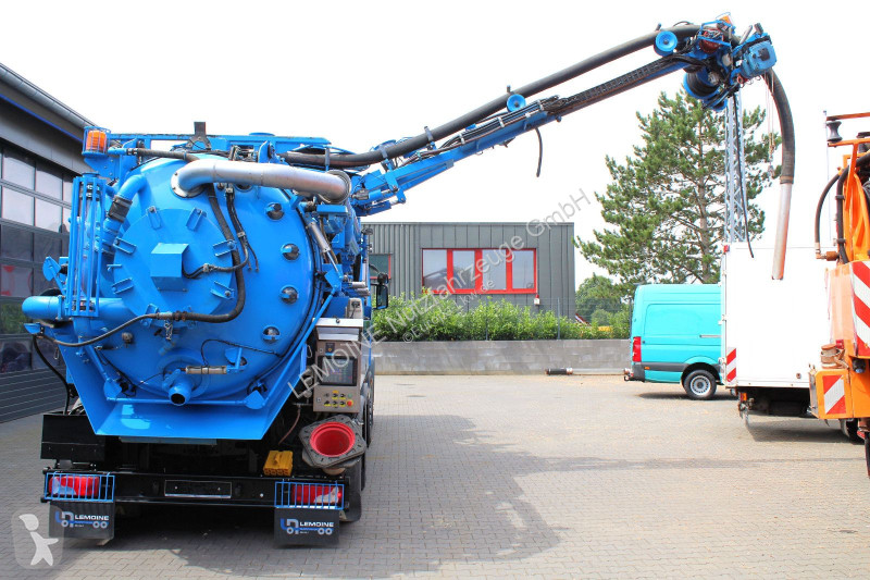 آلة لصيانة الطرق Scania 450 8x2 Wiedemann...