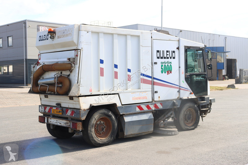 آلة لصيانة الطرق Dulevo
