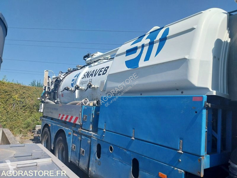 Komunálne vozidlo Renault KERAX
