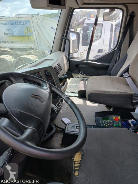 Vehículo de limpieza viaria Renault PREMIUM