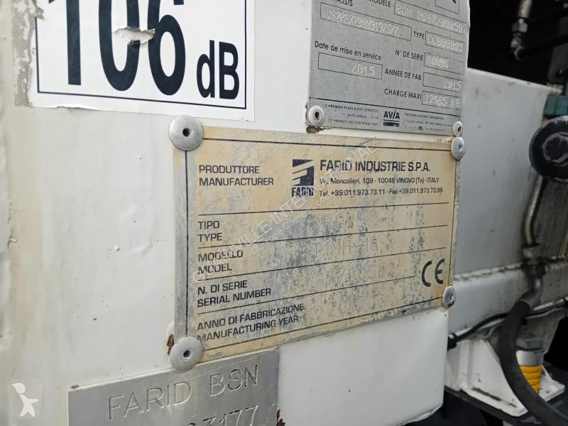 Engin de voirie Scania 320
