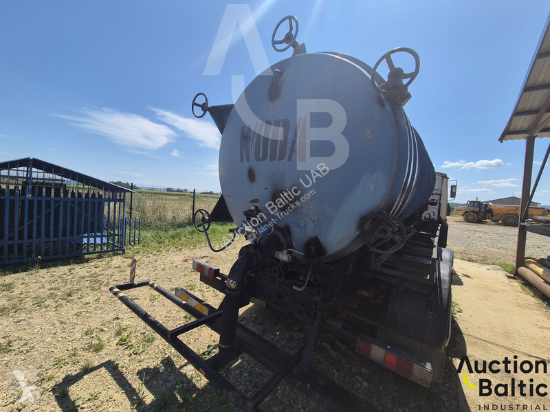 Vrachtwagen Jelcz 300