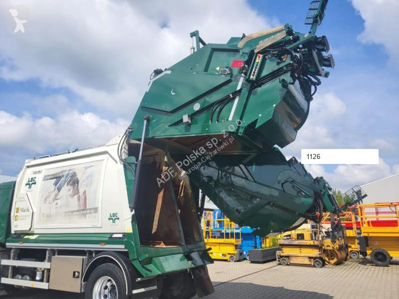 Gemeentevoertuig Volvo MF300 L200 15h25