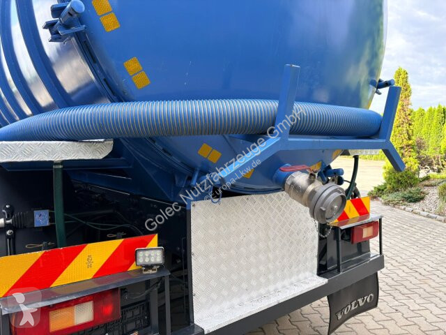Volvo FM330 6x2/2 Euro 5 LL Tankwagen 15000 L...