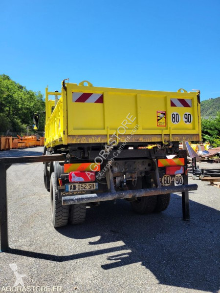 Engin de voirie  15.240
