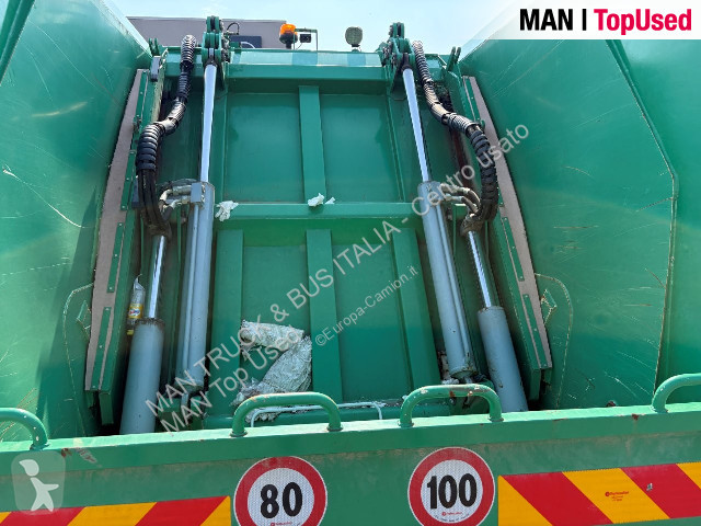 Коммунальная техника  MAN TGM 15.250 4x2 BL CH