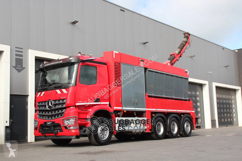 Gemeentevoertuig Mercedes 3251 RSP SAUGBAGGER 2020